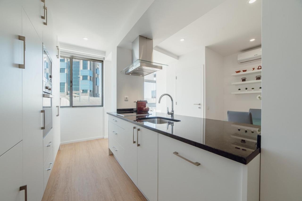 Grand Premium Boavista Apartment By Vacationy Porto Kültér fotó